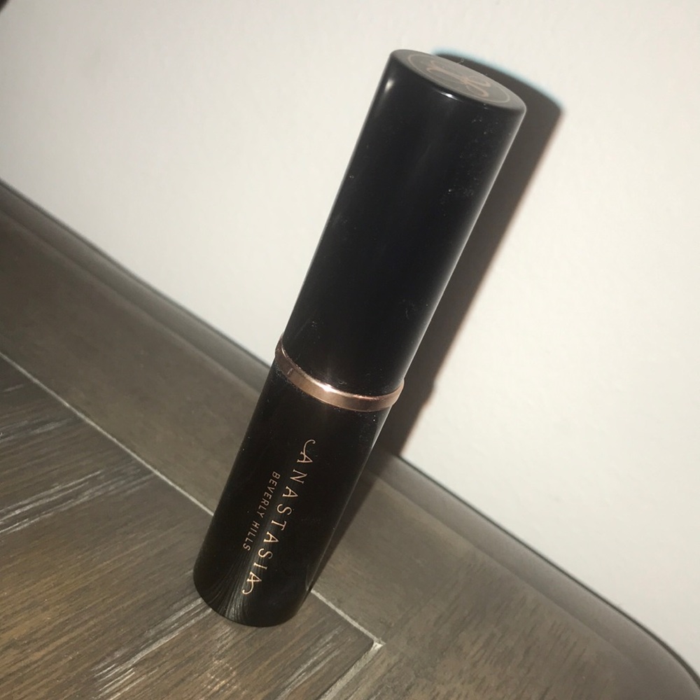 Anastasia Beverly Hills Stick Foundation